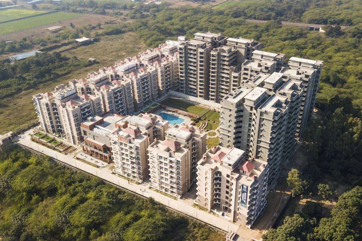 3 BHK Apartment SAB SSL Highway Towers